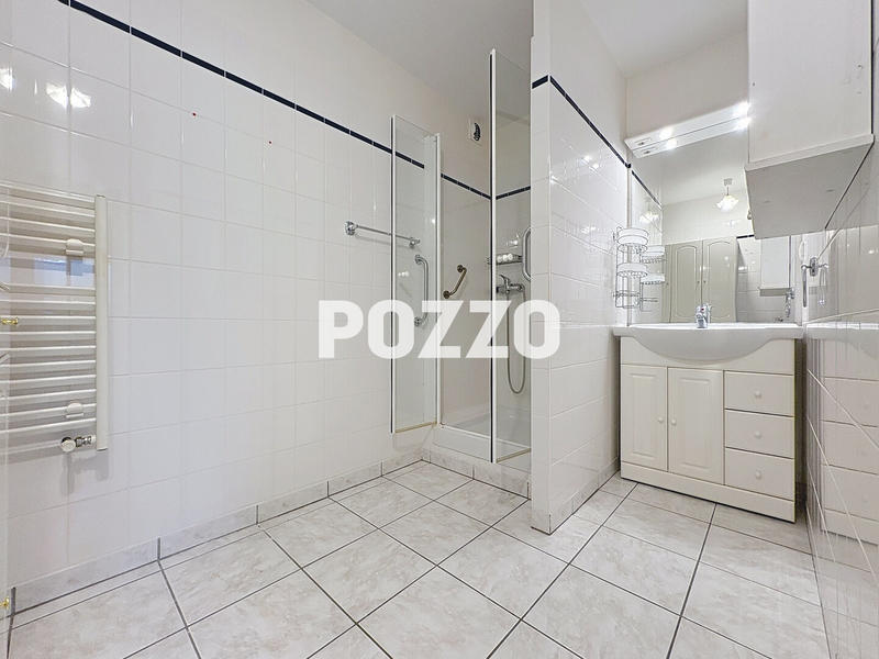 Appartement - 96 m² - 3 pièces