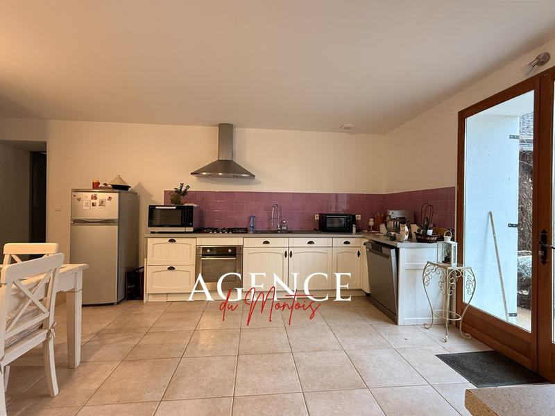 Maison - 205 m² - 5 pièces