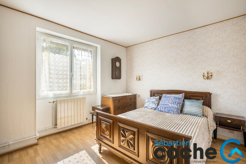 Maison - 187 m² - 6 pièces