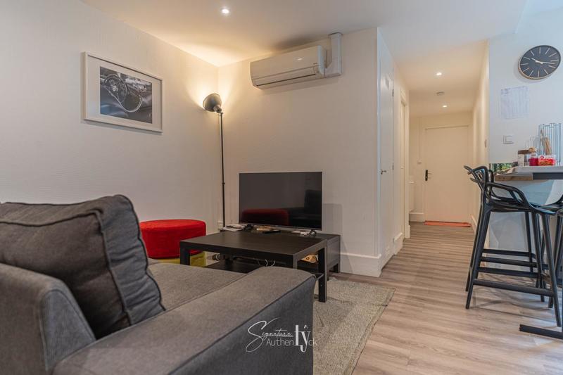 Appartement - 100 m² - 4 pièces