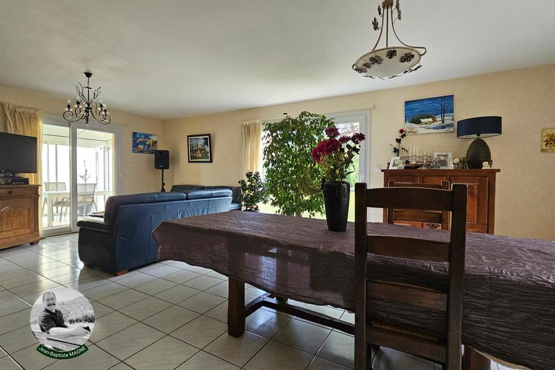 Maison - 135 m² - 6 pièces