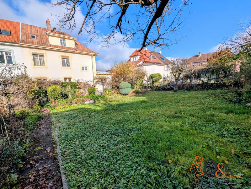 Maison ancienne - 175 m² - 7 pièces