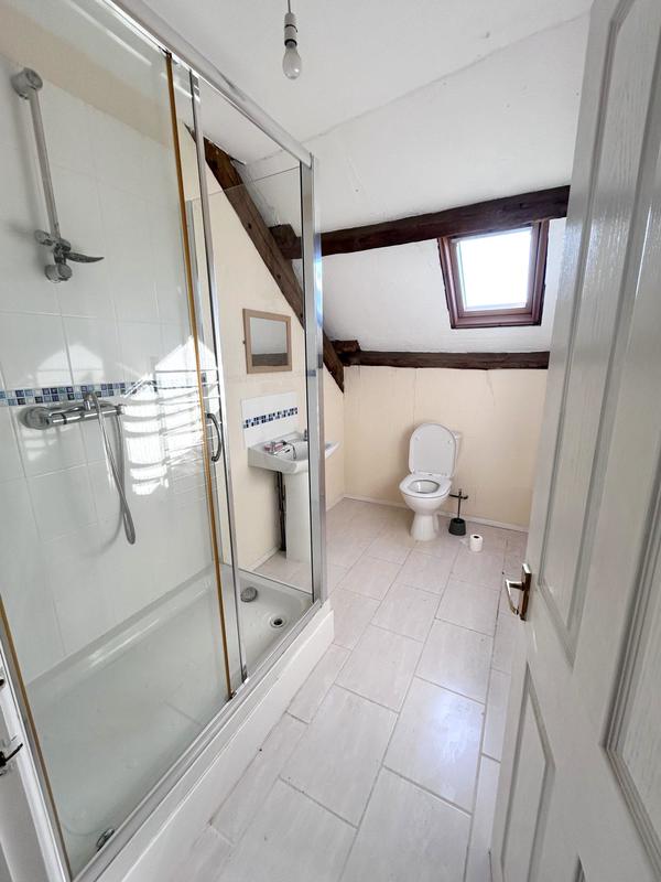 Maison - 178 m² - 7 pièces