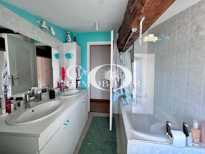 Maison - 81 m² - 4 pièces