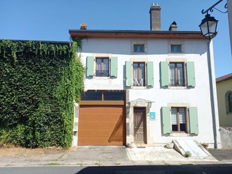 Maison de village - 110 m² - 5 pièces