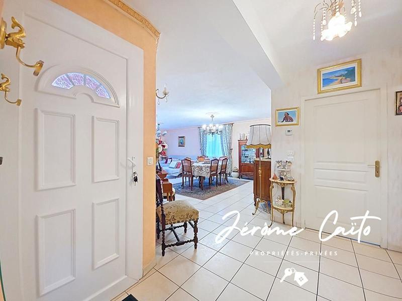 Maison - 103 m² - 4 pièces