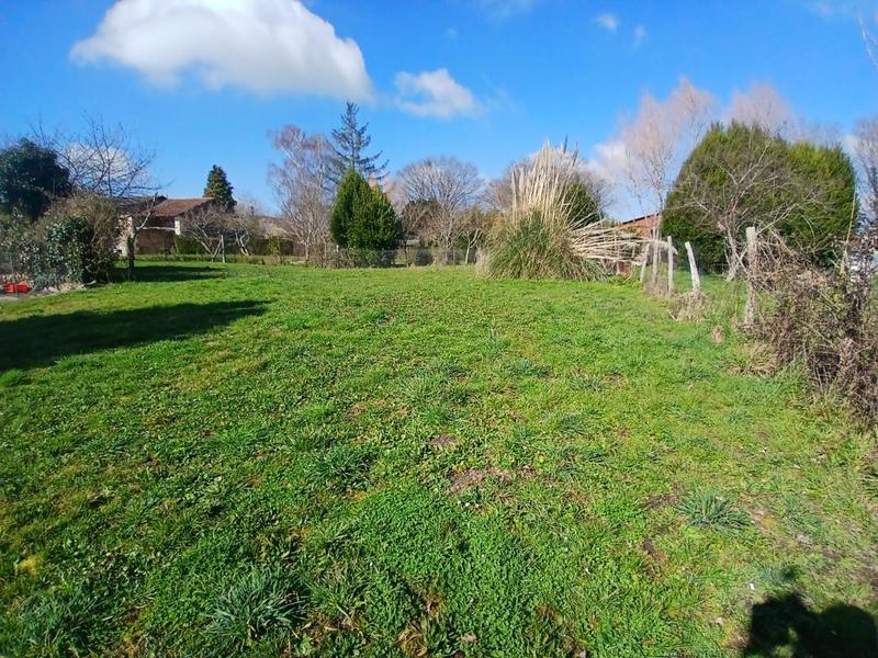 Maison en pierre - 83 m² - 3 pièces