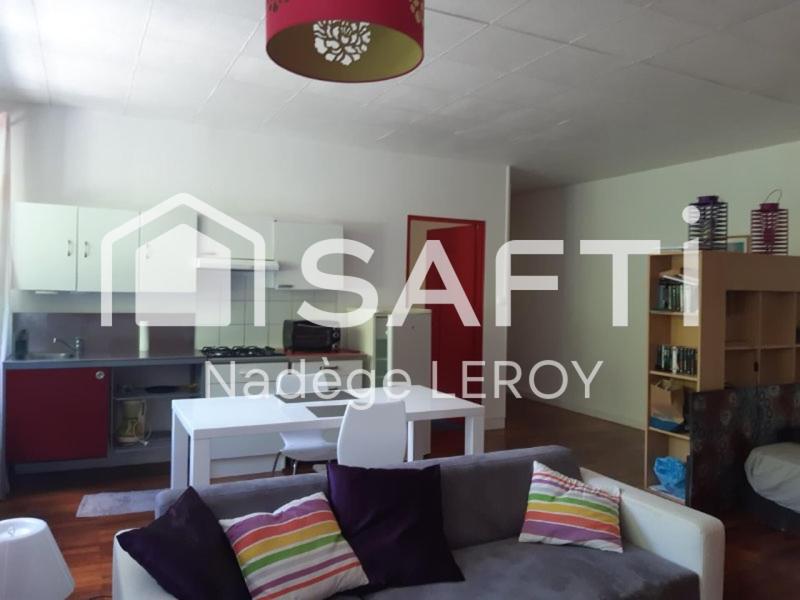 Appartement - 260 m² - 12 pièces