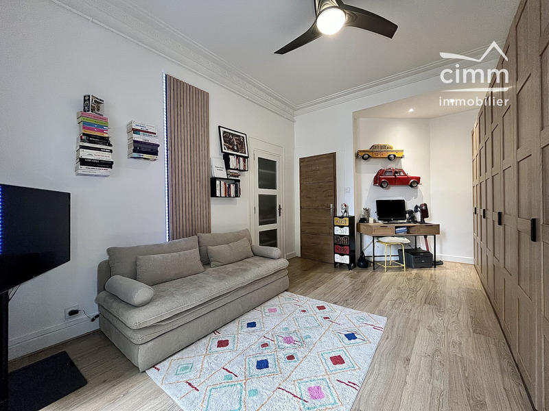 Appartement - 91 m² - 3 pièces