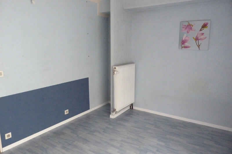 Appartement - 98 m² - 5 pièces