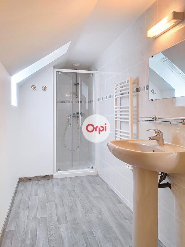 Maison - 121 m² - 6 pièces