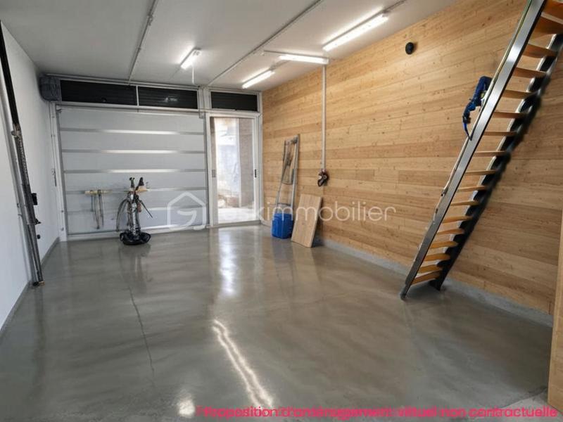 Maison jumelée - 114 m² - 6 pièces