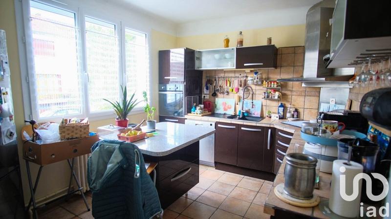 Maison - 98 m² - 5 pièces