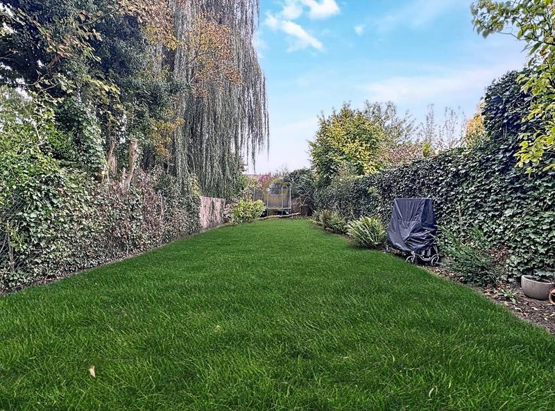 Maison - 180 m² - 7 pièces