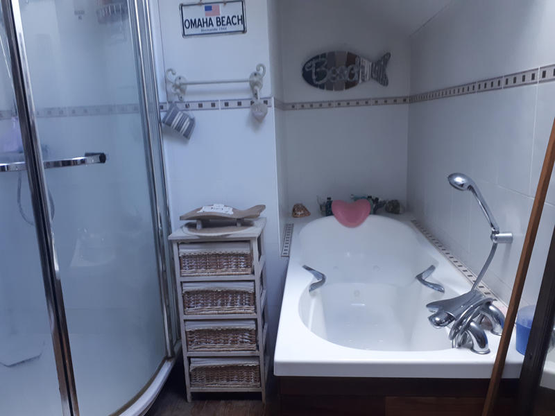 Maison - 202 m² - 6 pièces