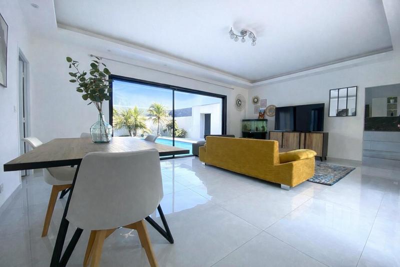 Maison - 146 m² - 6 pièces