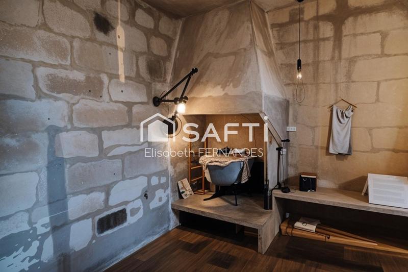 Maison - 96 m² - 6 pièces