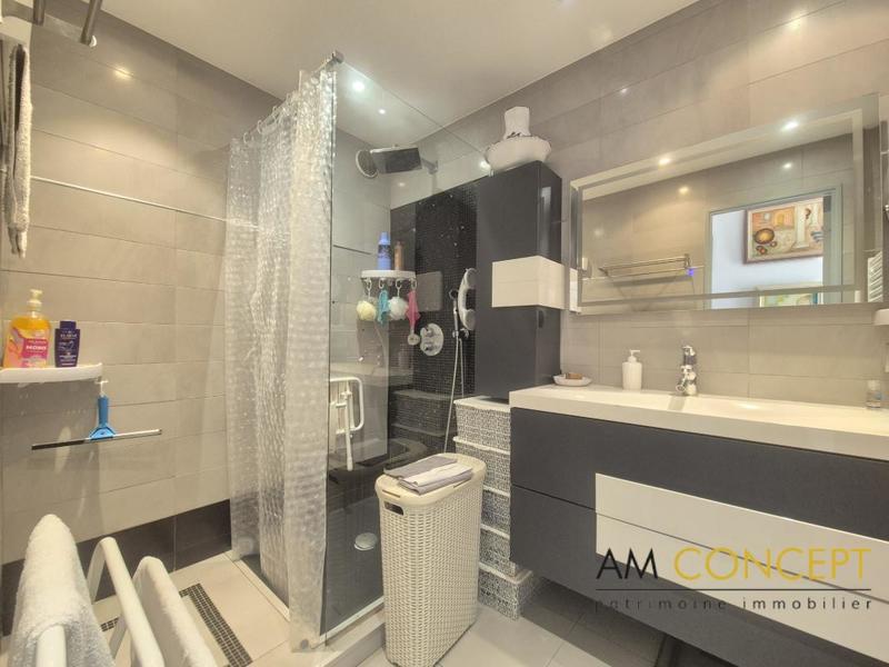 Appartement - 78 m² - 3 pièces