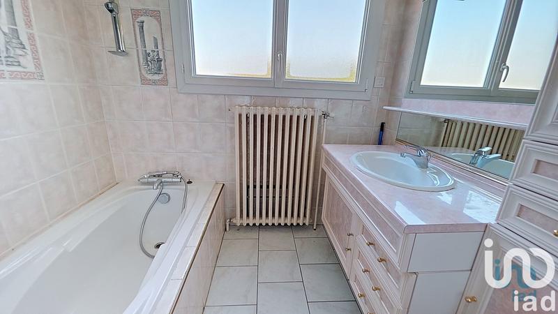 Maison - 88 m² - 4 pièces