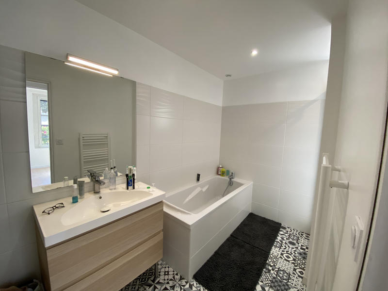 Appartement - 115 m² - 5 pièces