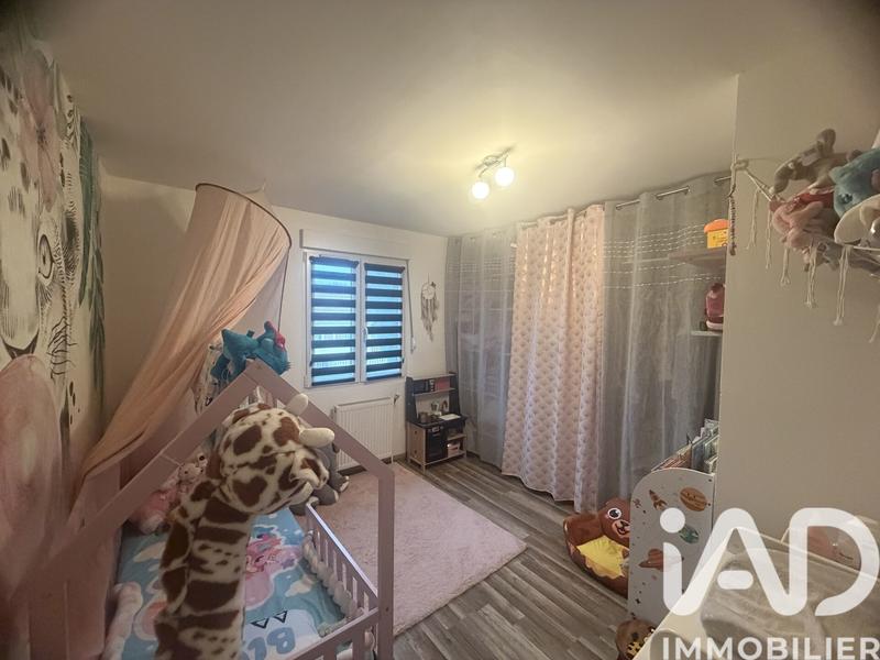 Maison - 98 m² - 5 pièces