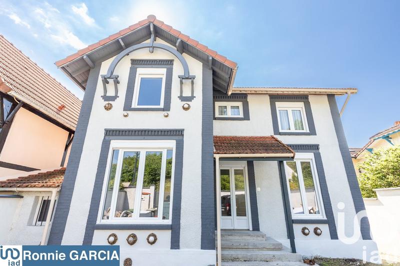 Maison - 171 m² - 6 pièces