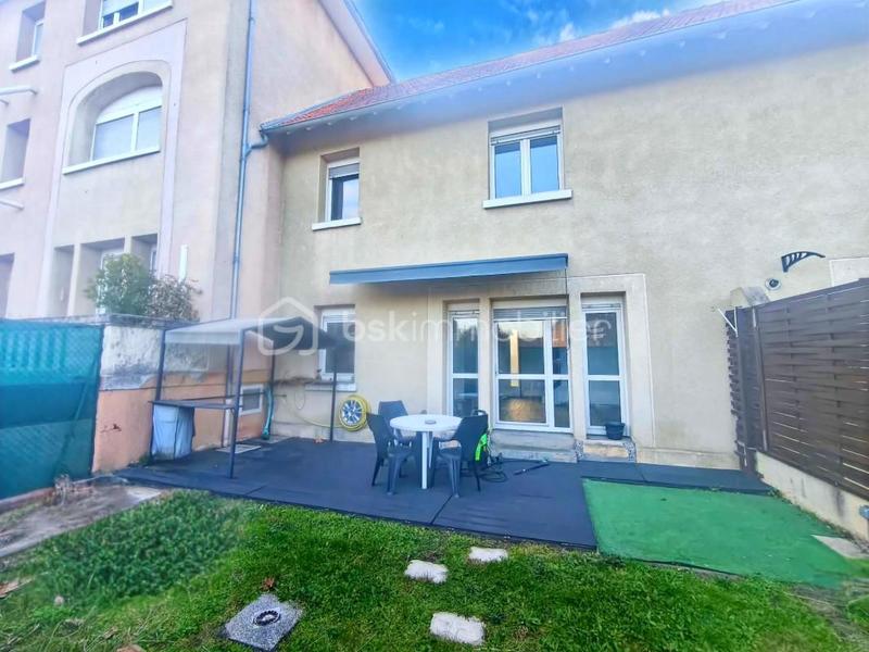 Maison de ville - 103 m² - 7 pièces