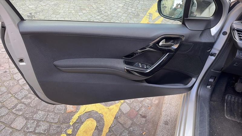 Peugeot 208 1.0 PureTech 68 Active