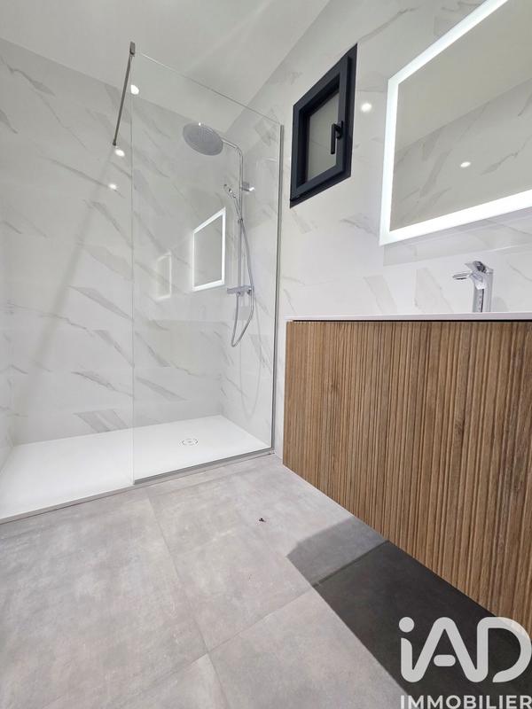 Appartement - 98 m² - 4 pièces