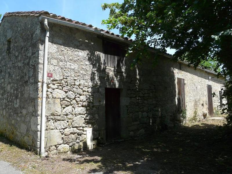 Maison en pierre - 90 m² - 4 pièces