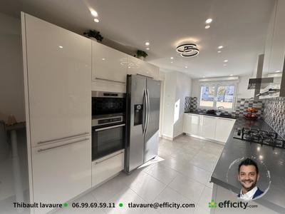 Maison - 150 m² - 6 pièces