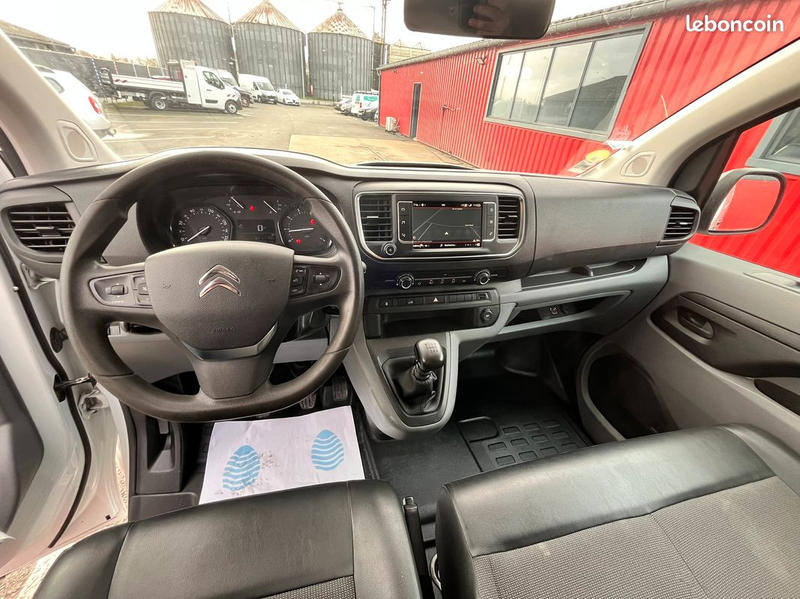 Citroen jumpy 1.5l hdi s&amp;s club l2h1 120 / bvm6 / tva