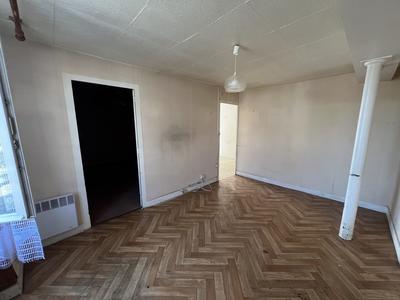 Maison - 189 m² - 8 pièces