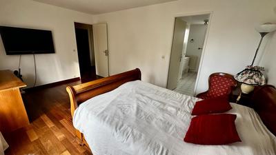 Maison - 172 m² - 7 pièces