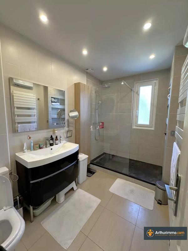 Maison - 125 m² - 6 pièces