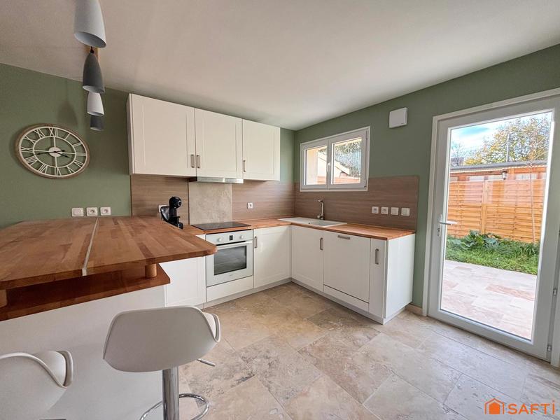 Maison - 102 m² - 5 pièces