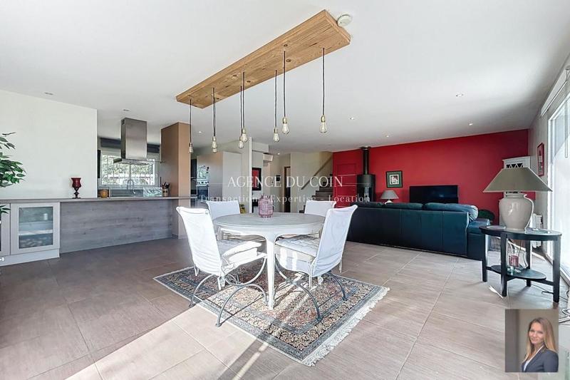 Maison - 135 m² - 5 pièces