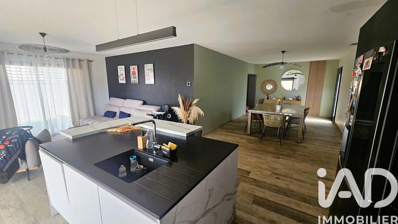 Maison - 114 m² - 5 pièces