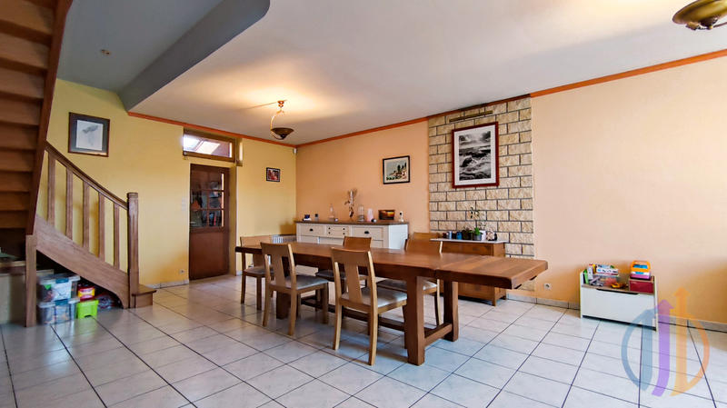 Maison - 108 m² - 5 pièces