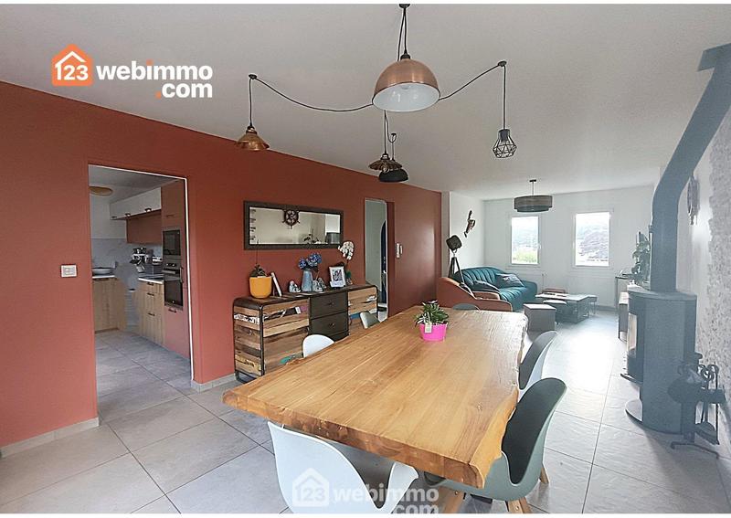 Maison - 113 m² - 8 pièces