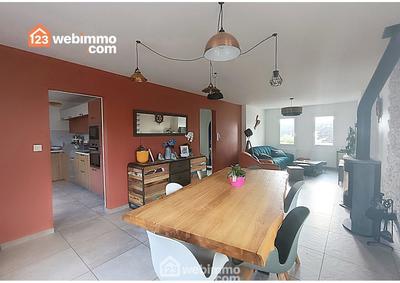 Maison - 113 m² - 8 pièces