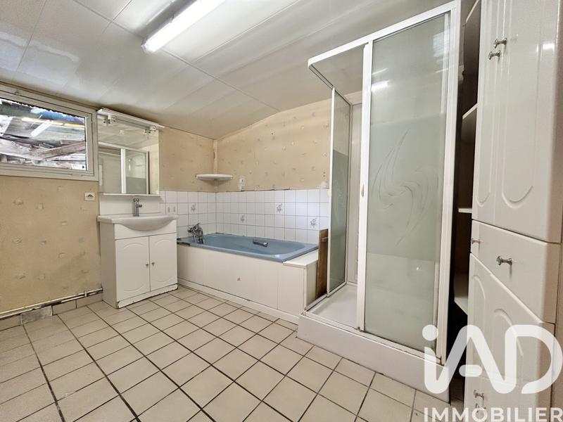 Maison - 95 m² - 3 pièces