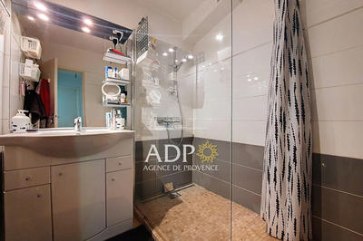 Appartement - 57 m² - 2 pièces