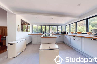 Maison - 500 m² - 22 pièces