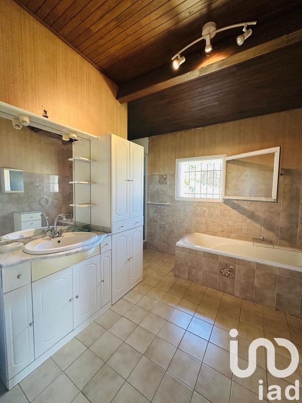 Maison - 105 m² - 5 pièces