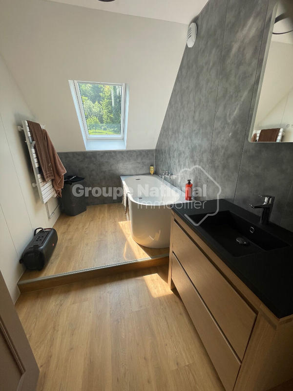 Maison - 145 m² - 7 pièces