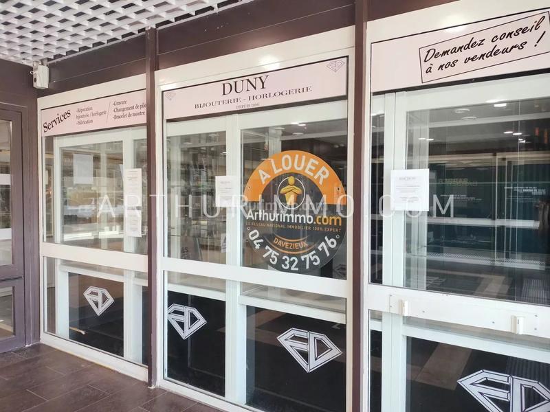 Bureau - 78 m² - 2 pièces