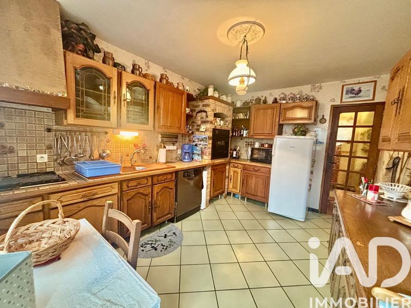 Maison - 192 m² - 7 pièces