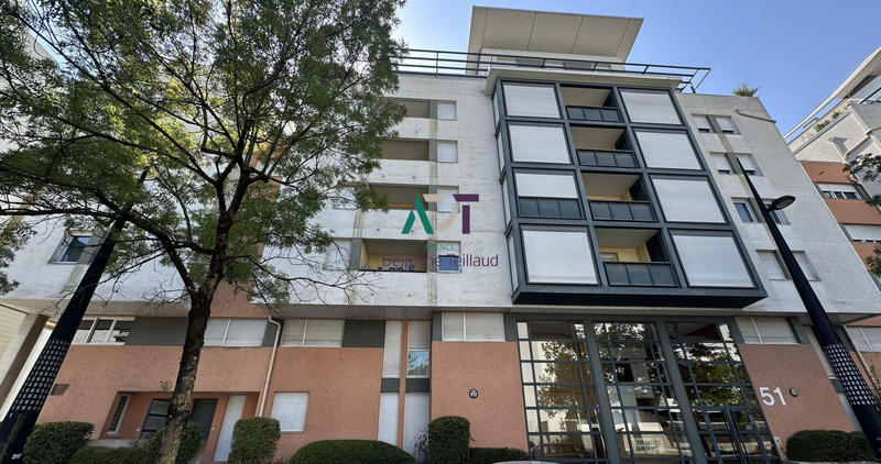 Duplex - 61 m² - 3 pièces