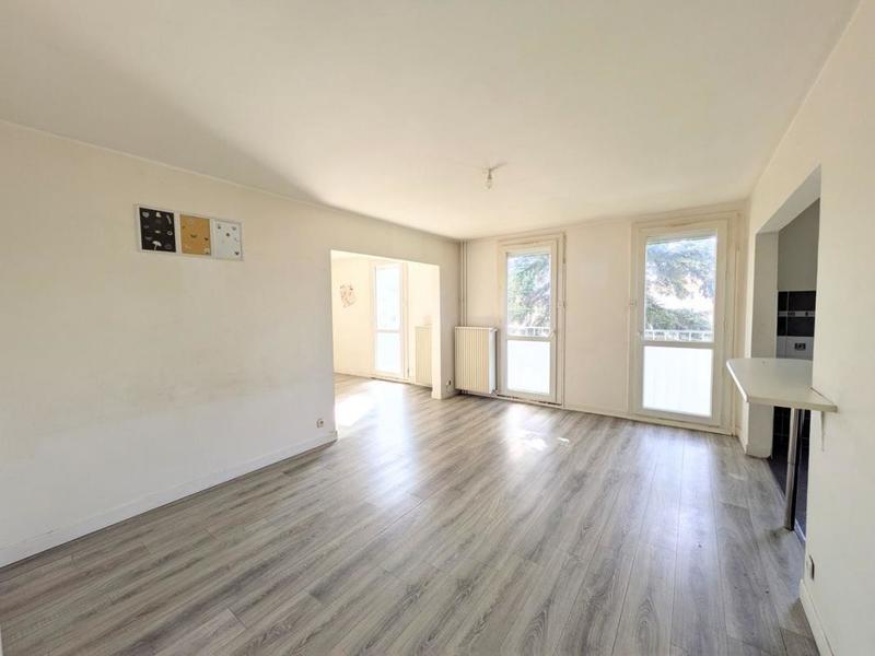 Appartement - 76 m² - 4 pièces